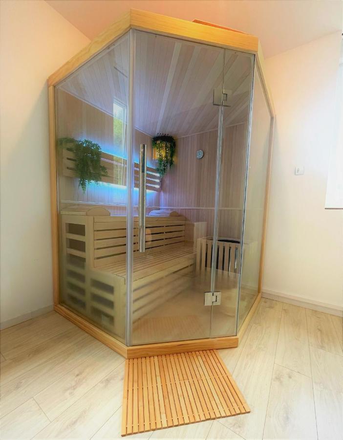 Sauna En Bord De Riviere 莫雷兹 外观 照片